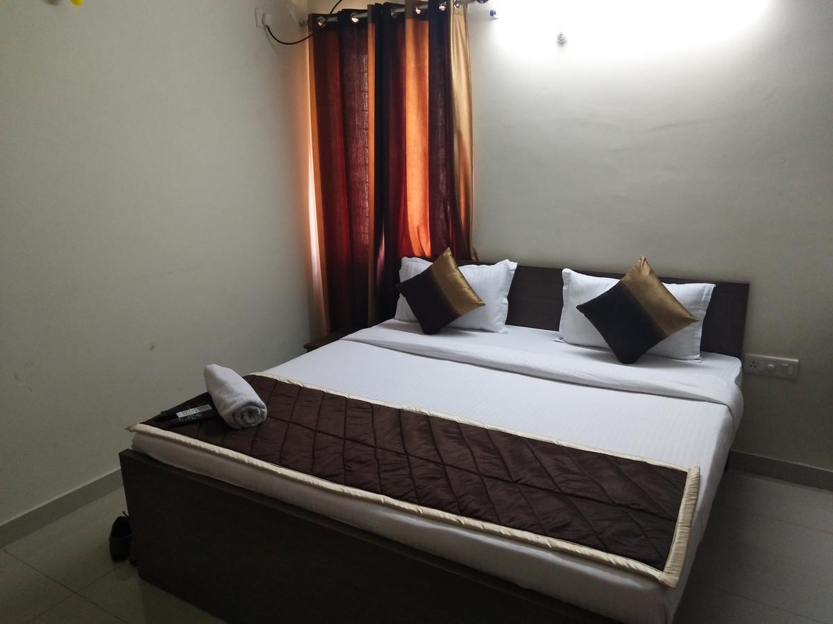 Hotel Fresh Living Prime Hitech Hajdarabad Zewnętrze zdjęcie